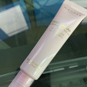 Wander beauty illuminating oil